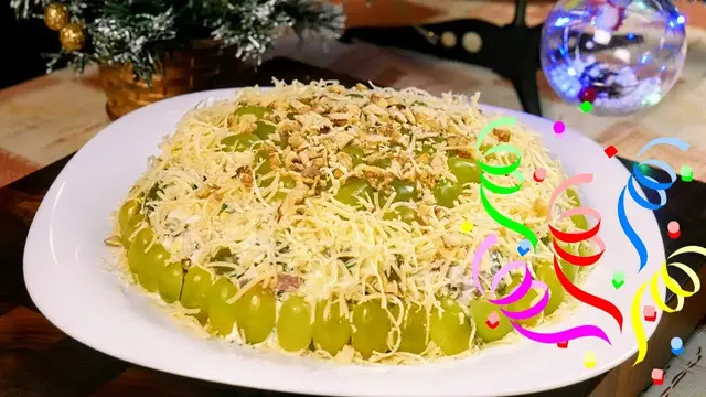 Вкусный новогодний салат