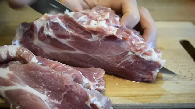 Вкусные отбивные из свинины