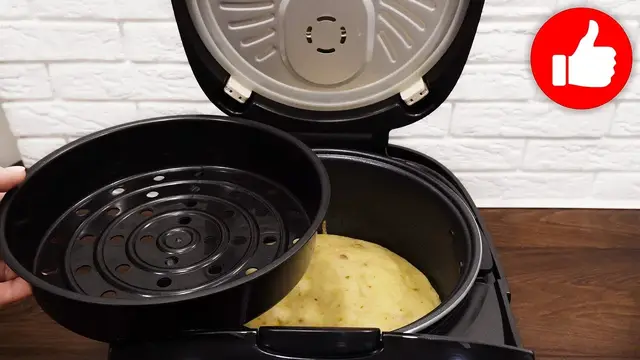 Манник с орехами в мультиварке к чаю