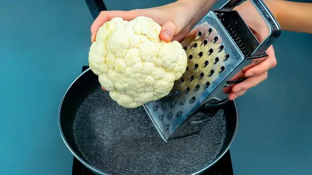 Овощная запеканка с цветной капустой и шампиньонами