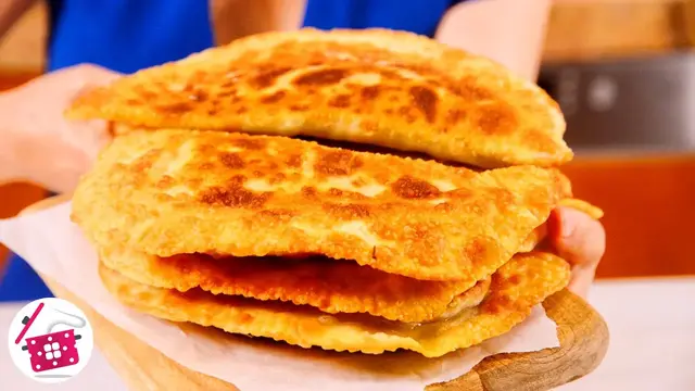 Чебуреки с кабачком