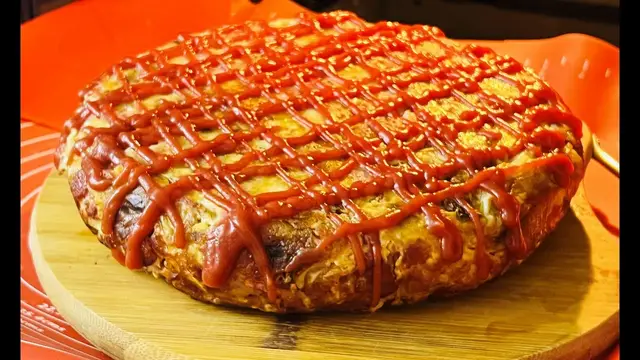 Пирог из лаваша с ветчиной и сыром