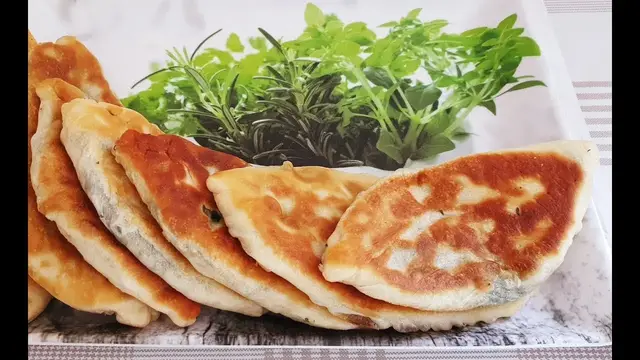 Витаминные пироги с зеленью
