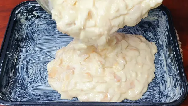 Шарлотка с яблоками в духовке 