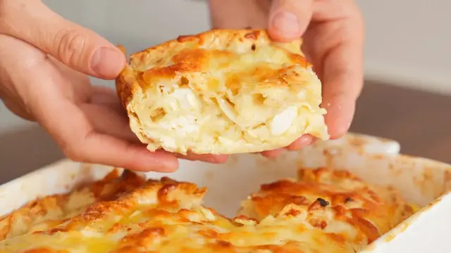 Ленивый пирог за 5 минут из лаваша, сыра и творога