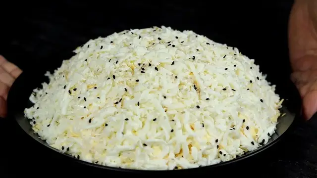 Потрясающе вкусный салат с картошкой и курицей