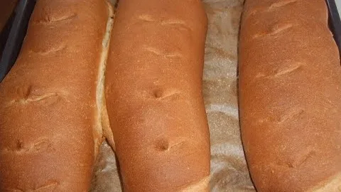 Ароматные молочные батоны