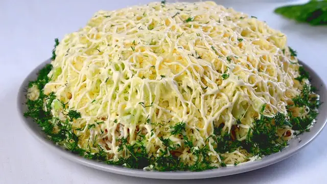 Праздничный салат с курицей