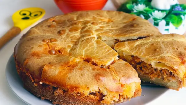 Дежурный пирог с мясом и рисом
