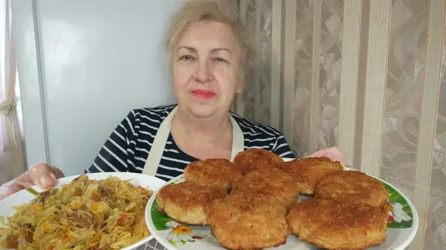 Котлеты и тушёная капуста