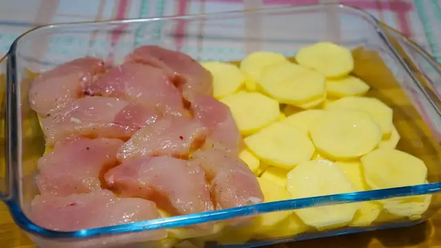 Картошка с куриным филе