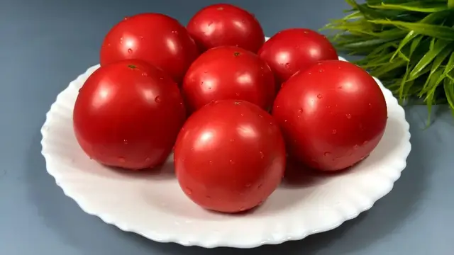 Необычная закуска из помидоров на праздничный стол
