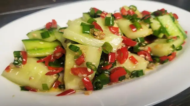 Самый лучший салат из огурцов