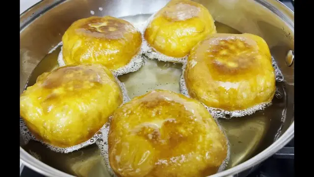Пышные пирожки с картофельной начинкой