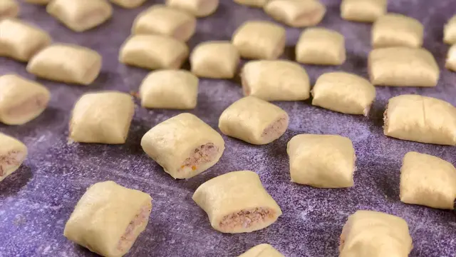 Нежные пирожки с куриной начинкой