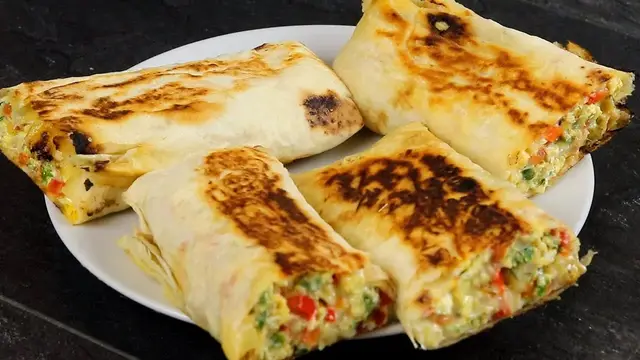 Вкусный, быстрый и простой завтрак из лаваша