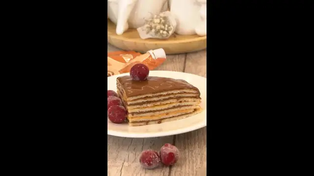 Праздничный торт на сковородке