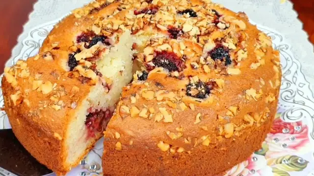 Идеальный пирог с ягодами