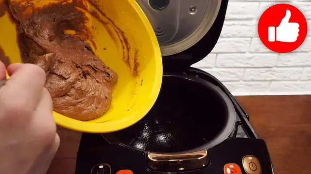 Шоколадный кекс в мультиварке 