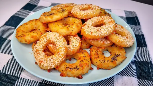 Сырные колечки: рецепт из творога и сыра