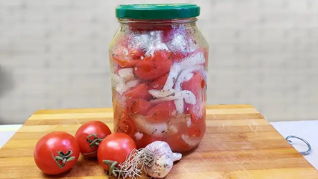 Консервированные помидоры