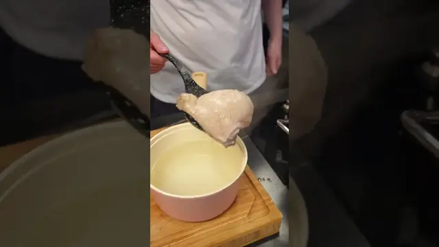Куриный суп с лапшой
