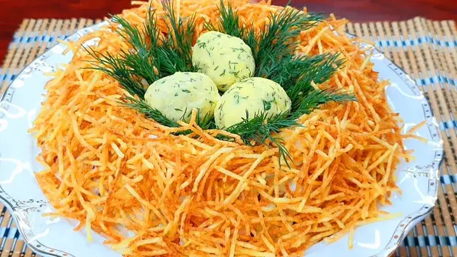 Простой и лёгкий салат с курицей