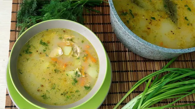 Легкий сливочный суп из горбуши