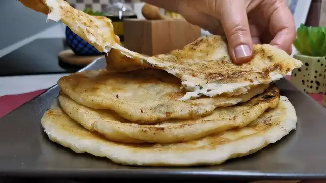 Лепешки с сыром и творогом