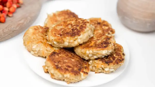 Морковно-яблочные сырники