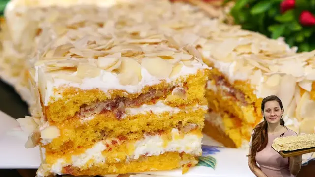 Норвежский торт с безе, орехами и сливочным кремом