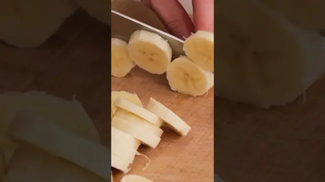 Брауни с фруктовой начинкой