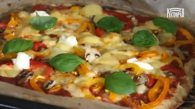 Вкусная домашняя пицца