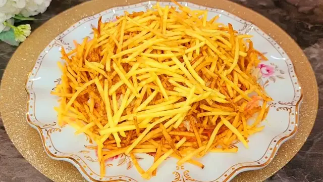Вкусный салат с курицей