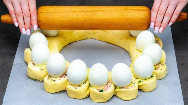 Вкусная закуска из слоеного теста