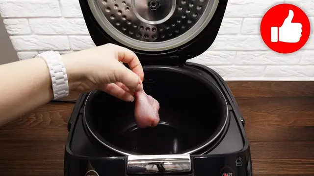 Сочная курица с морковью в мультиварке