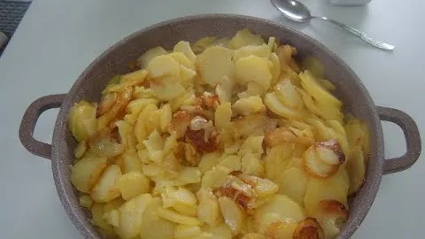 Жареная картошка на обед