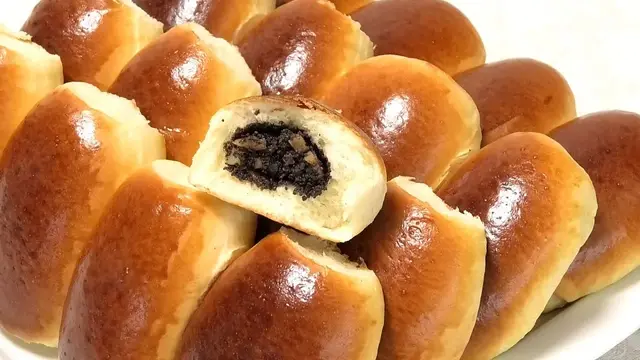 Пирожки с маковой начинкой