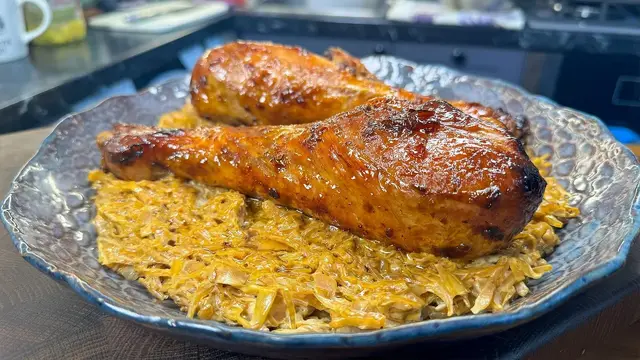 Тушеная капуста с курицей