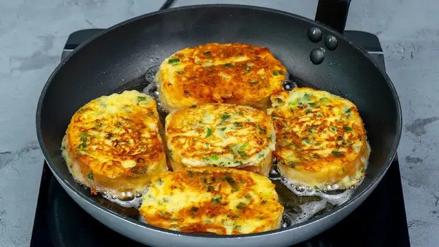 Вкусный завтрак из хлеба