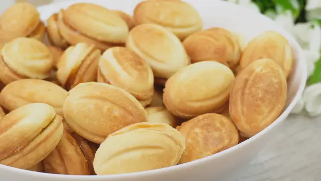 Орешки со сгущенкой