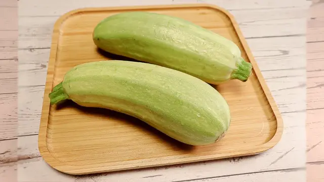 Сочные котлеты из кабачков и фарша
