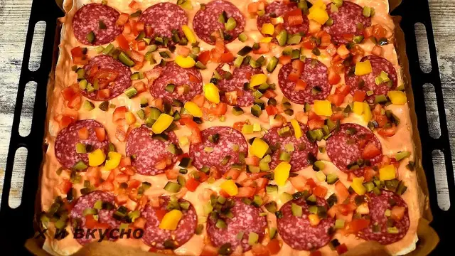 Сочная пицца на лаваше