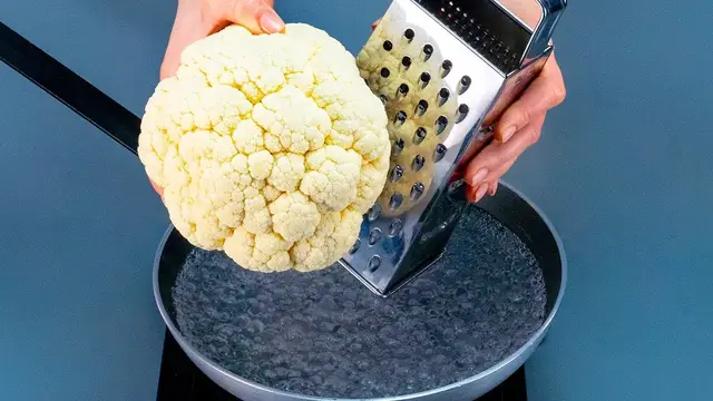 Нежная и сытная цветная капуста с овощами и сыром чеддер