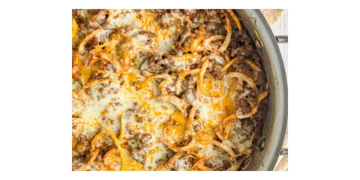 Здоровый обед на каждый день: Как приготовить вкусную запеканку с кабачками и фаршем