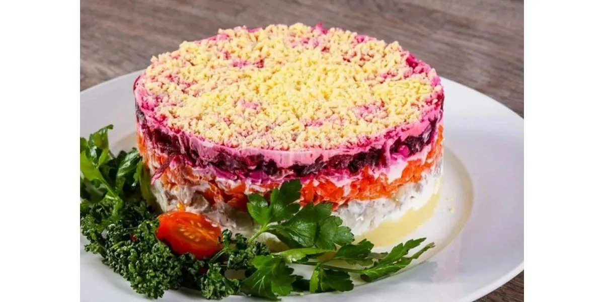 Шедевр вкуса: классический рецепт Селёдки под шубой для настоящих гурманов