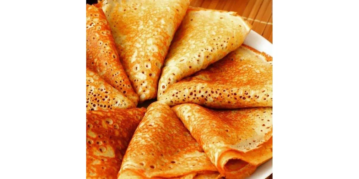 Блины на кефире с дырочками: наслаждение в каждой порции