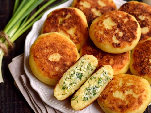 Картофельные котлеты Птичье молоко Картофельные котлеты Птичье молоко