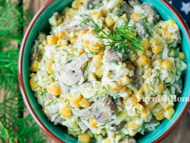 Салат из шампиньонов и кукурузы Салат из шампиньонов и кукурузы