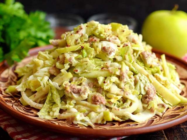 Легкий салат с тунцом Легкий салат с тунцом
